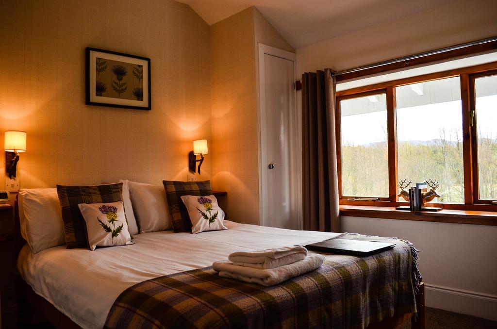 Ardlogie Guest House Aviemore Exteriör bild